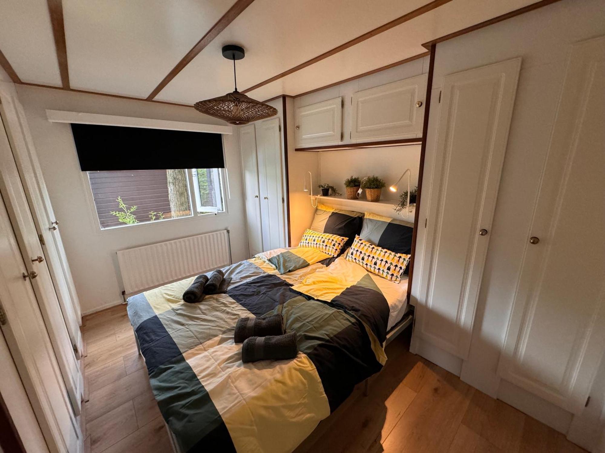 Ruim En Luxe Chalet Privetuin - Park 'De Ijsvogel' Apartment Фортайзен Екстериор снимка